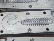 RFG Ribbed Flipping Grub 1 cavity or 6 cavity 